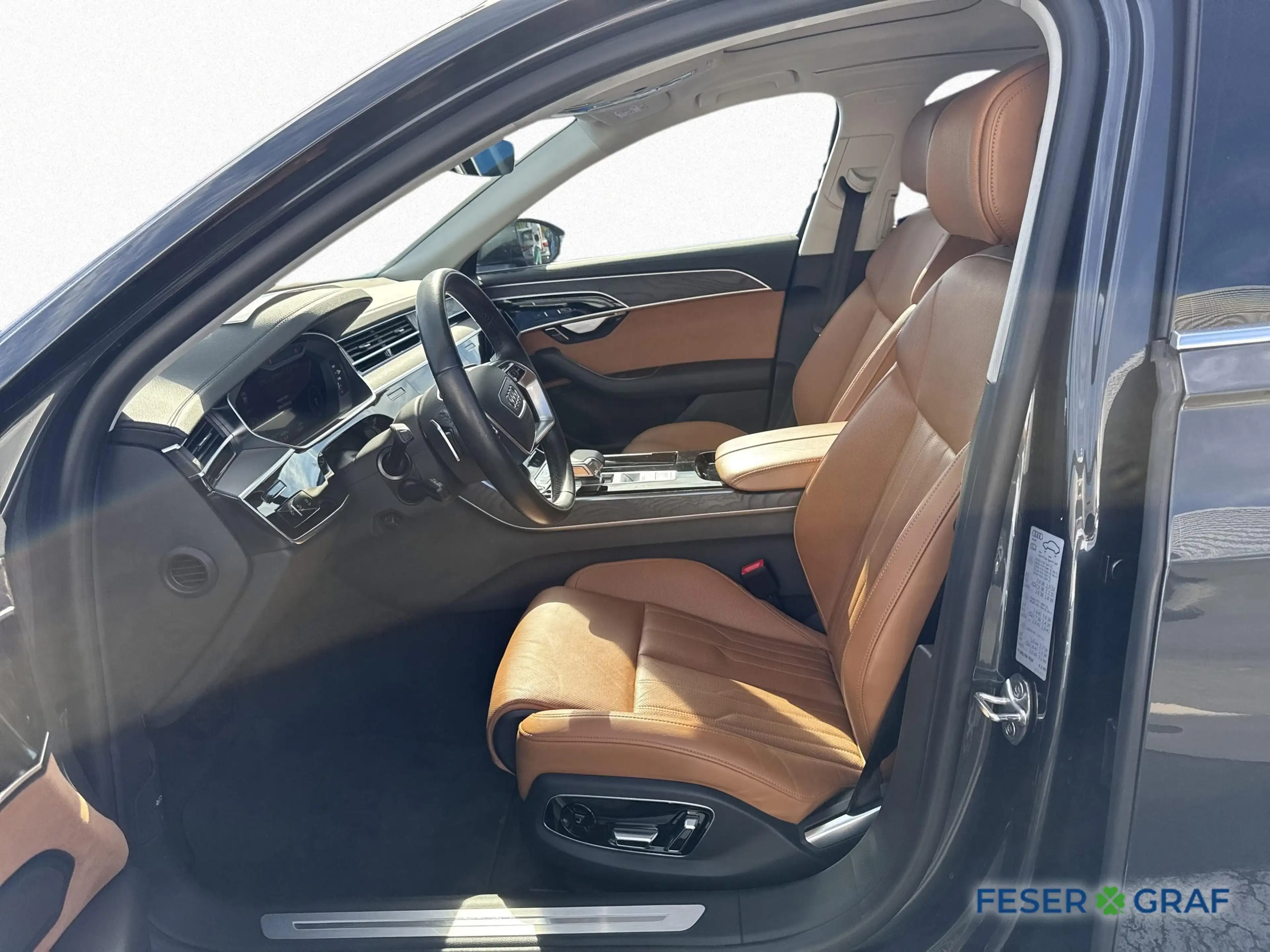 Audi A8 50 TDI quattro tiptr. PANO HuD MASSAGE 360° — photo 12