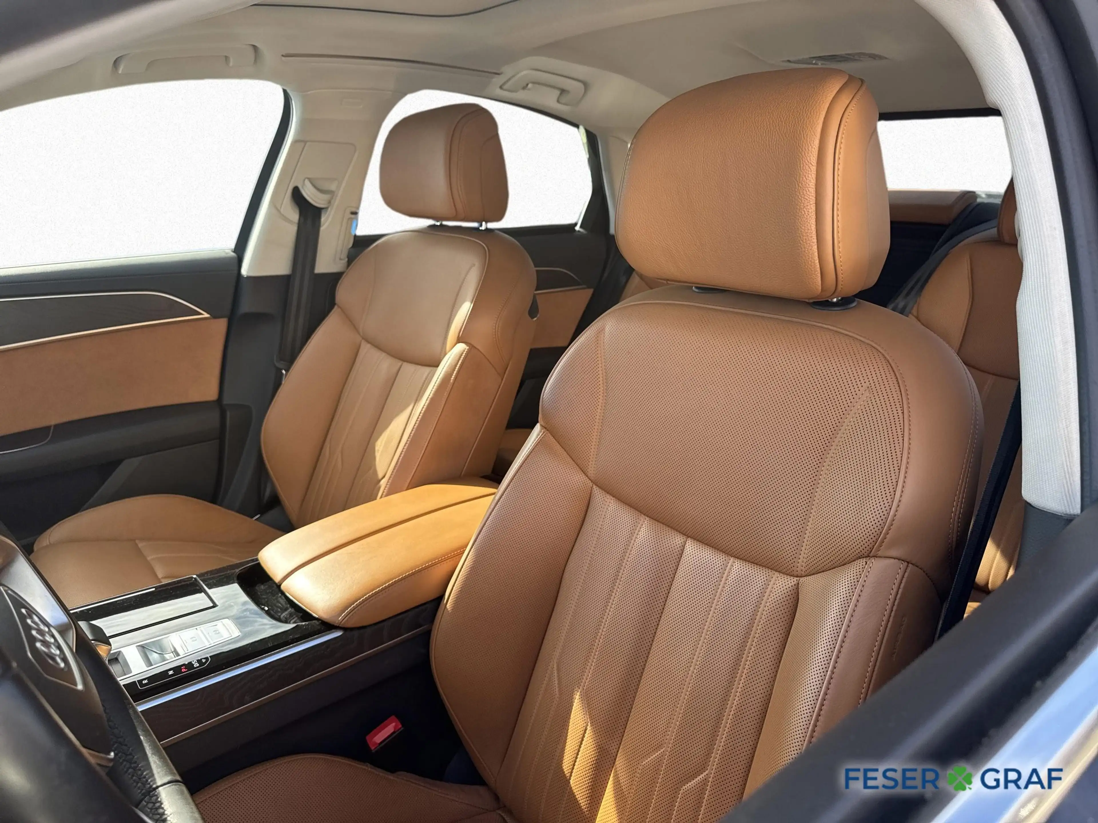 Audi A8 50 TDI quattro tiptr. PANO HuD MASSAGE 360° — photo 11