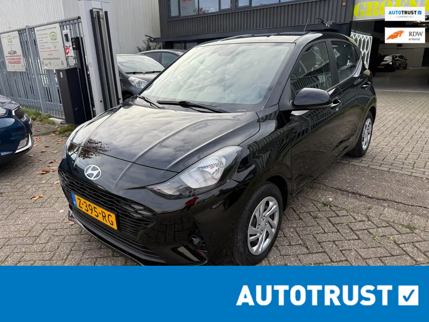 Hyundai i10 1.0 Comfort 5-zits Noir - 1