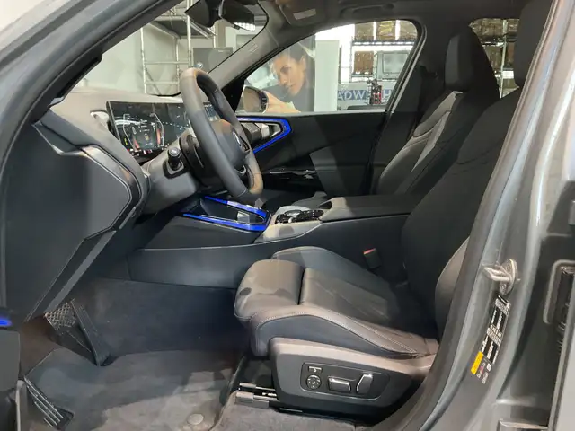 BMW X3 view 7