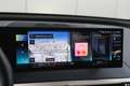 BMW iX xDrive40 High Executive 77 kWh / Sportpakket / Pan Grijs - thumbnail 25