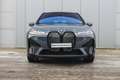 BMW iX xDrive40 High Executive 77 kWh / Sportpakket / Pan Grijs - thumbnail 5