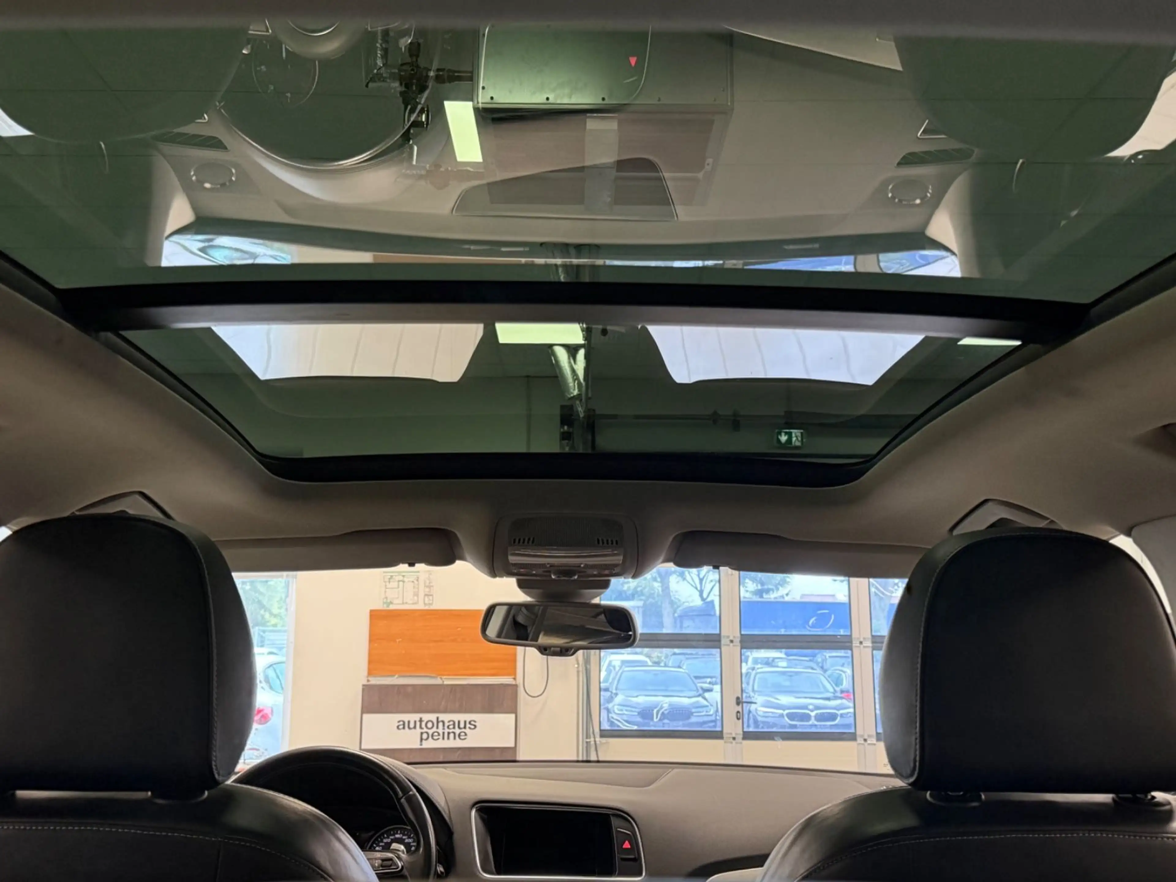 Audi SQ5 3.0 TDI quattro — photo 15