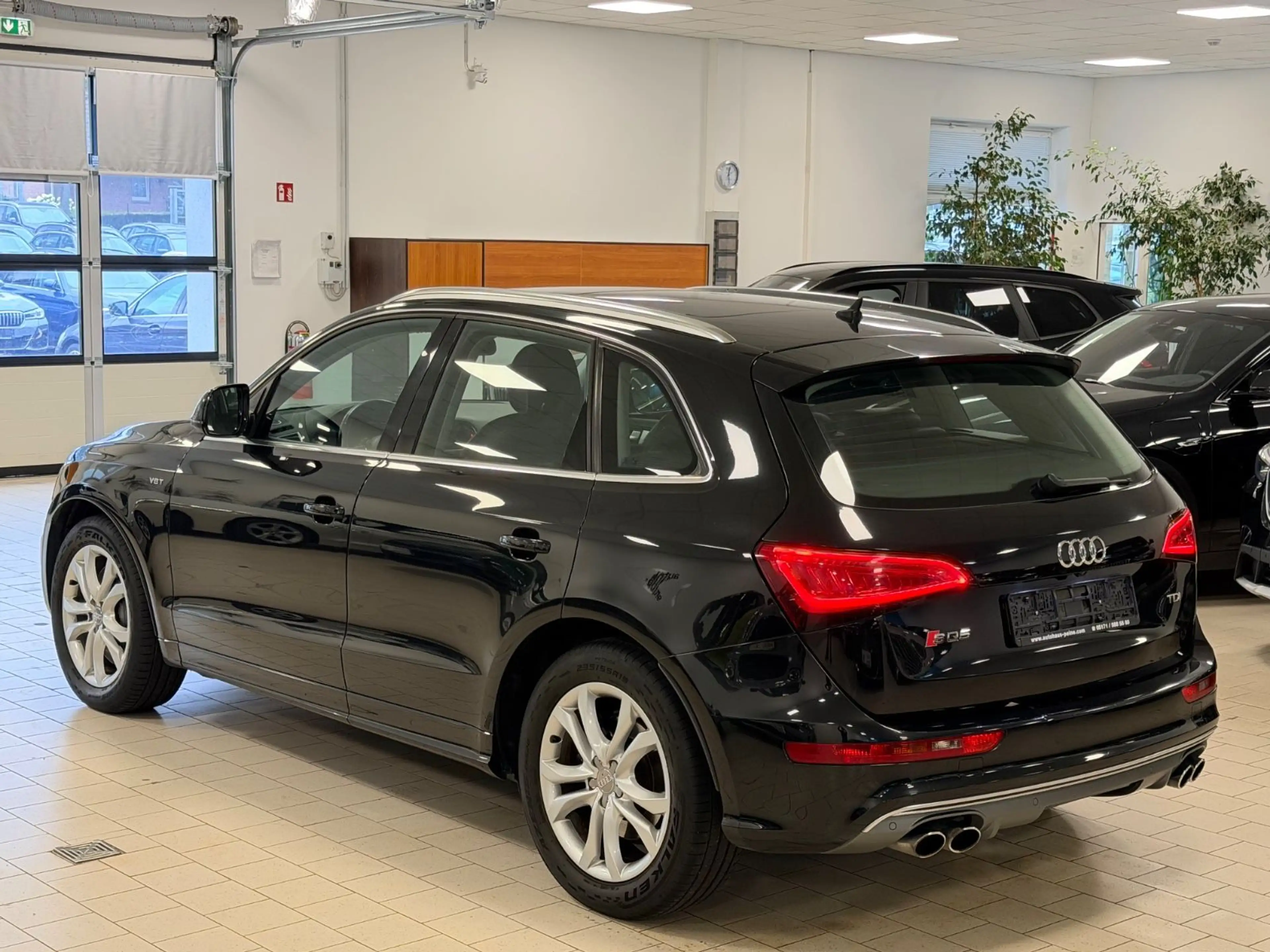 Audi SQ5 3.0 TDI quattro — photo 9