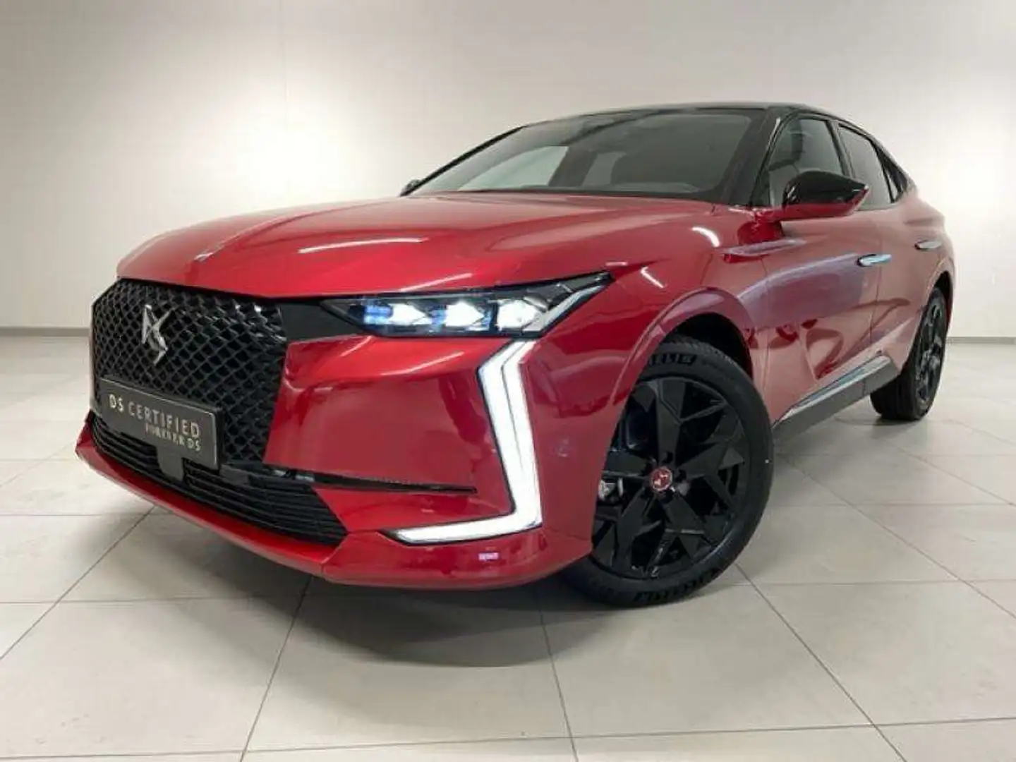 DS Automobiles DS 4 PERFORMANCE LINE + Rouge - 1