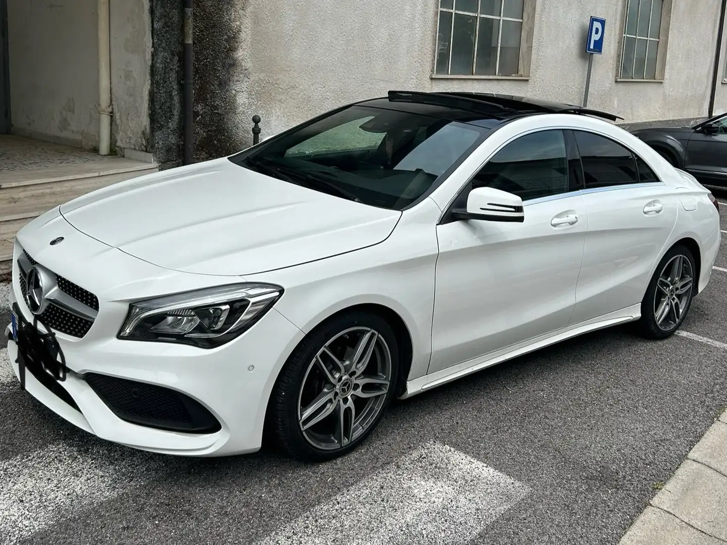 Mercedes-Benz CLA 200 CLA 200 d Premium 4matic auto FL Blanc - 1