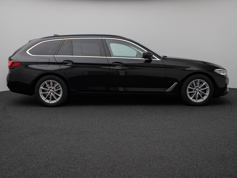 BMW 520 Panorama Kamera DAB HiFi AHK M Sport Alarm — photo 5