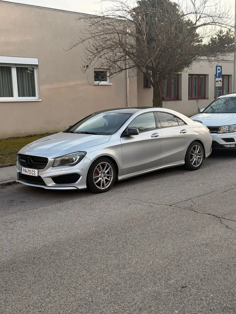 Mercedes-Benz CLA 220 CDI 4MATIC Silber - 1