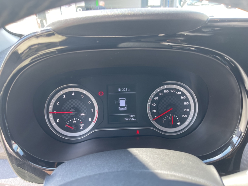 Hyundai i10 Edition 30 New MJ21 1. 0 Benzin M/T Apple CarPlay — photo 13