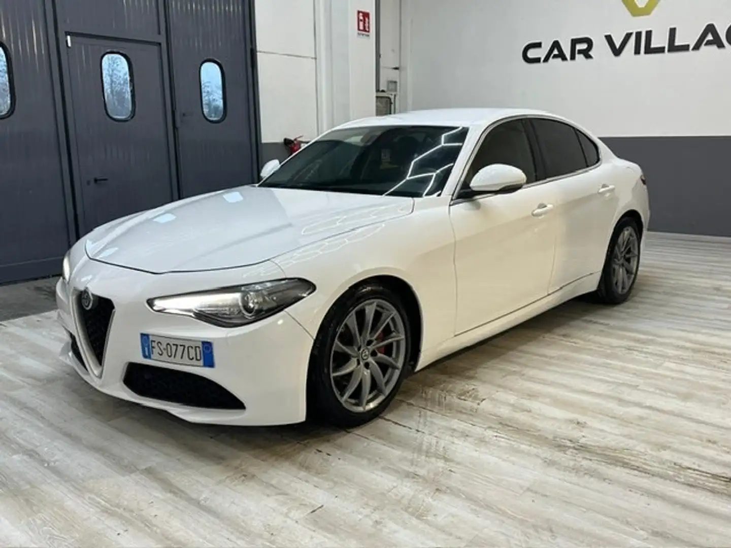 Alfa Romeo Giulia Giulia 2.2 Turbodiesel 180 CV Super bijela - 2
