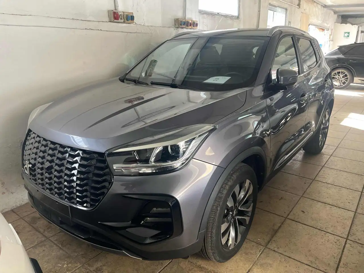 DR Automobiles DR5.0