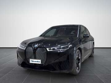 xdrive50 pacchetto sportivo