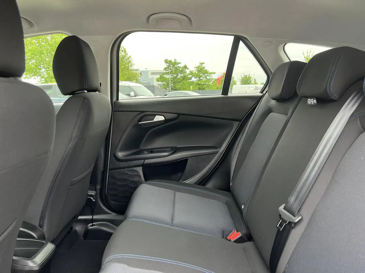 Fiat Tipo Kombi City Life Life1,0 Ltr. - 74 kW 74 kW (101... 10