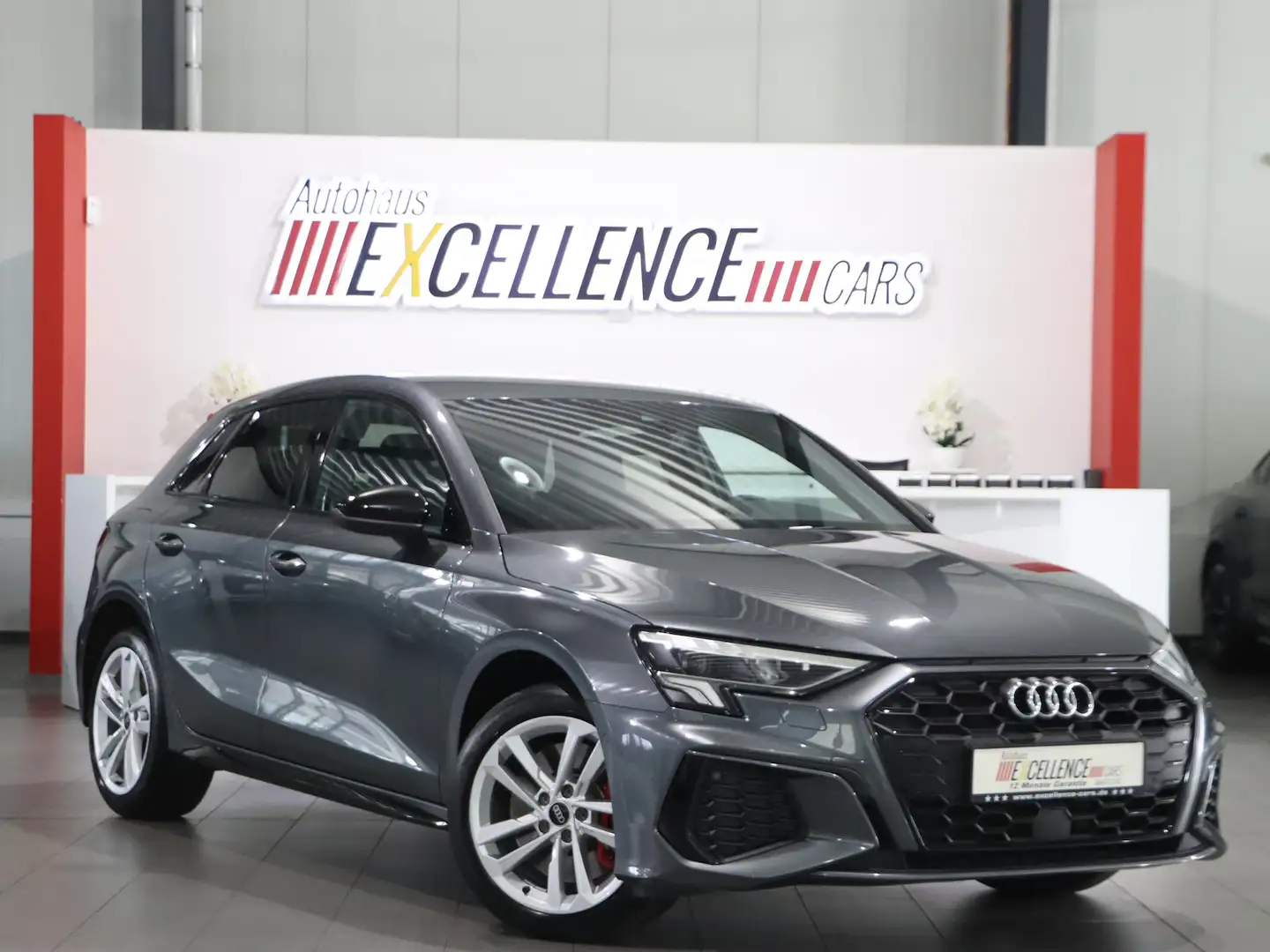 Audi A3 Sportback 45 TFSI E S-LINE BLACK / ACC+LANE Gris - 1