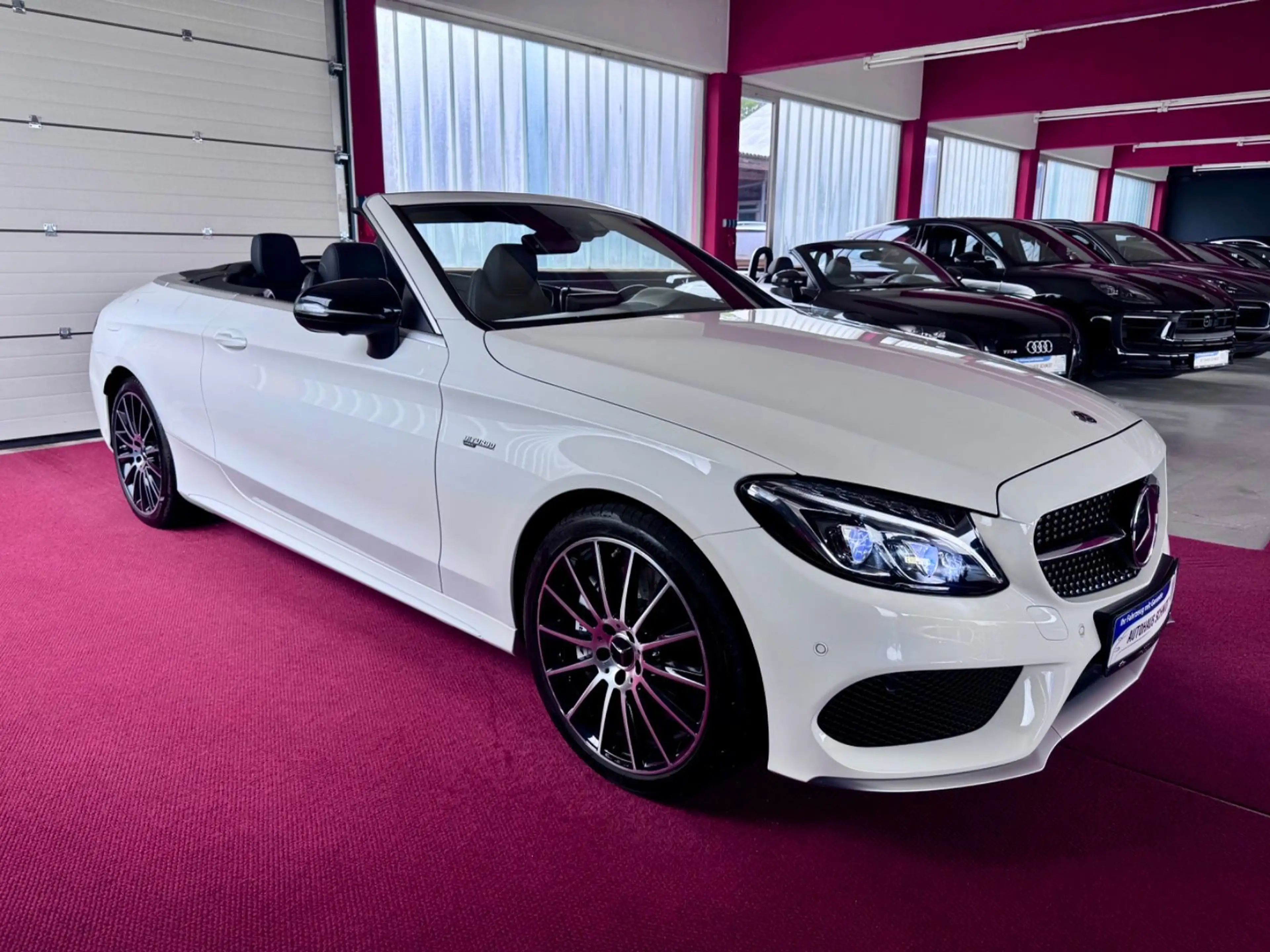 Mercedes-Benz C 43 AMG Cabrio Burmester LED Distronic 360° 19" — photo 14