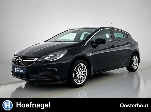 Opel Astra 1.4 Innovation Automaat | Trekhaak | Camera | Crui