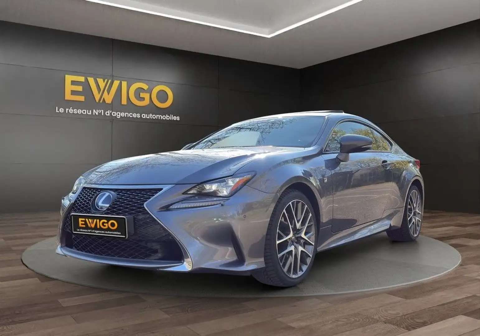 Lexus RC F 2.5 300 h 223h 180 hev 1.6kwh f-sport bva entretien complet garantie 12 mois Gris - 1