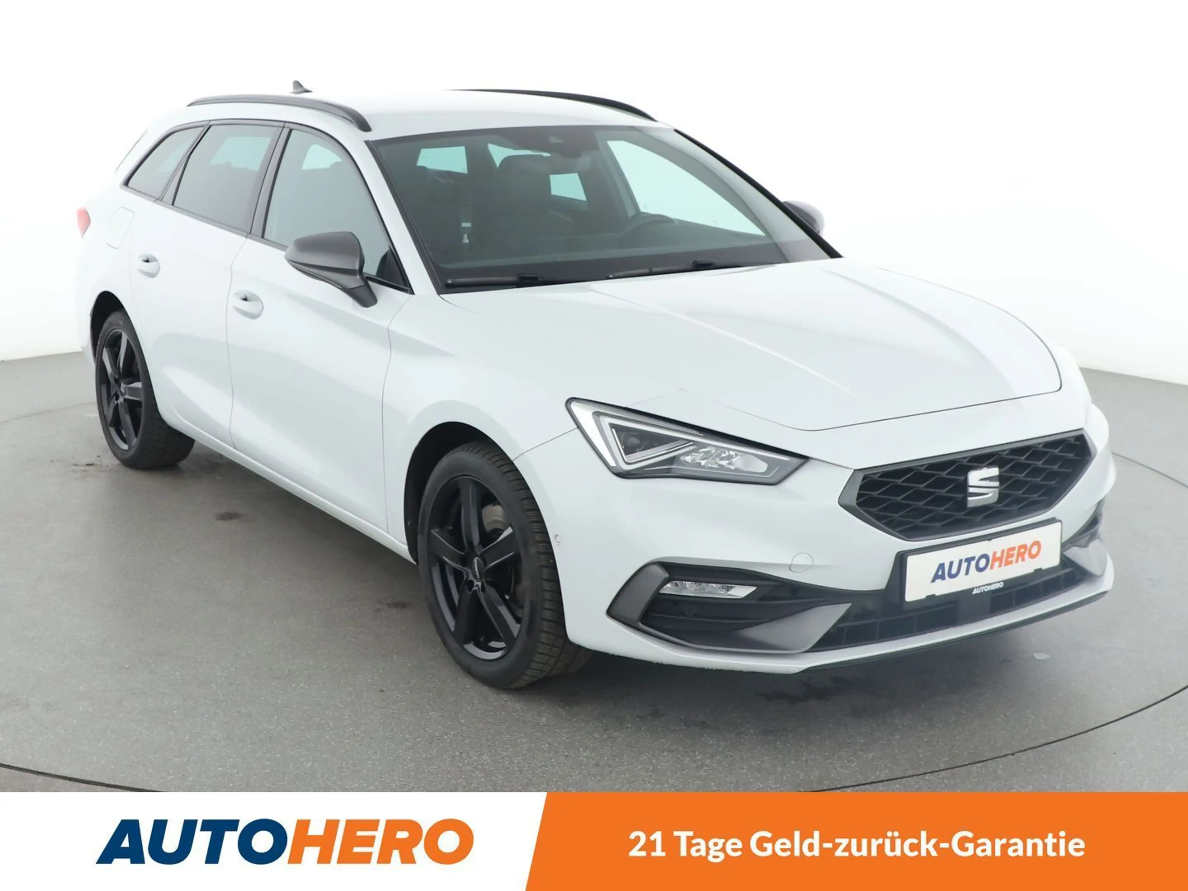 SEAT Leon e-Hybrid 1.4 TSI e-HYBRID FR Aut.*NAVI*ACC*CAM*PDC* — photo 8