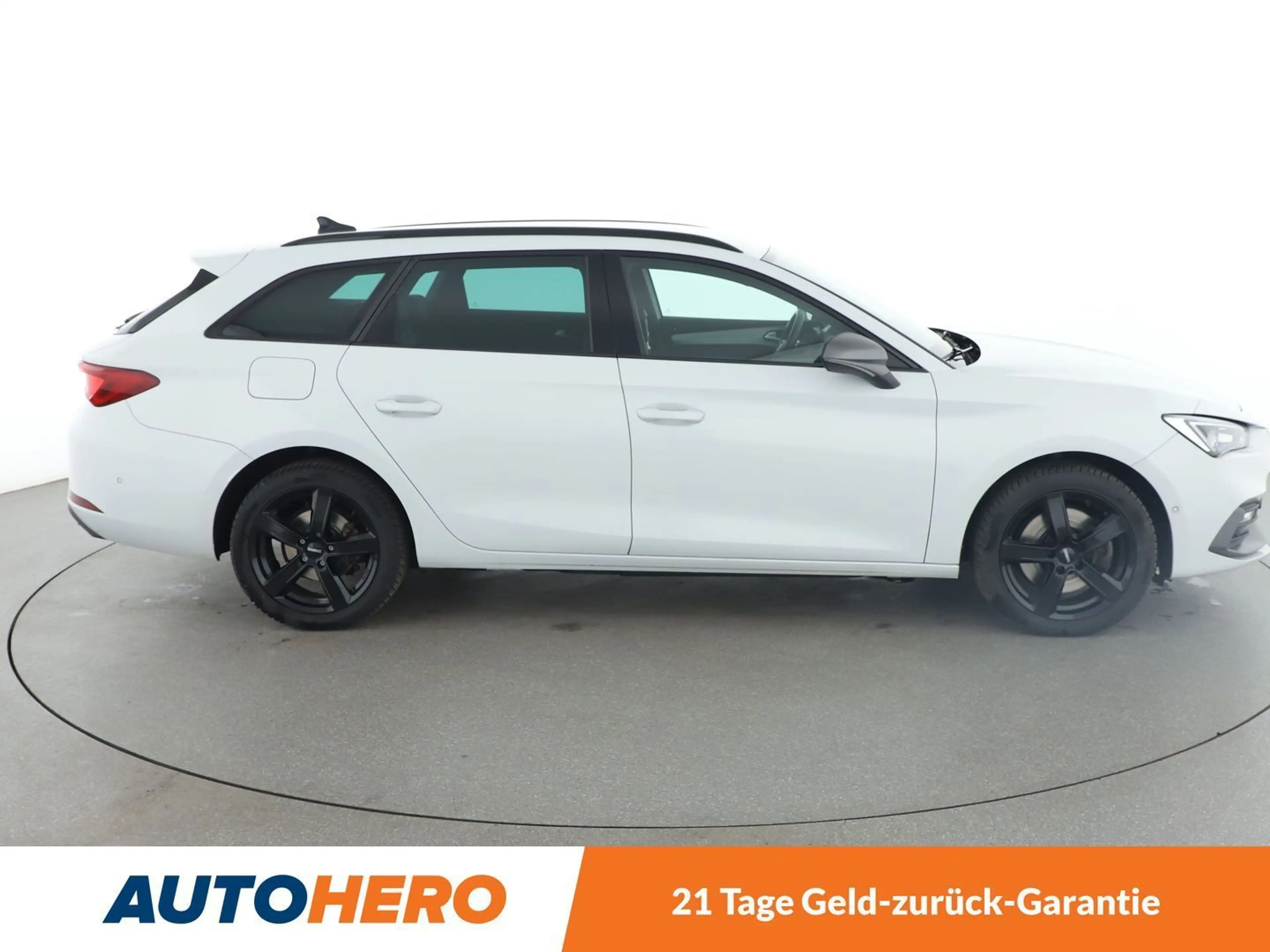 SEAT Leon e-Hybrid 1.4 TSI e-HYBRID FR Aut.*NAVI*ACC*CAM*PDC* — photo 7