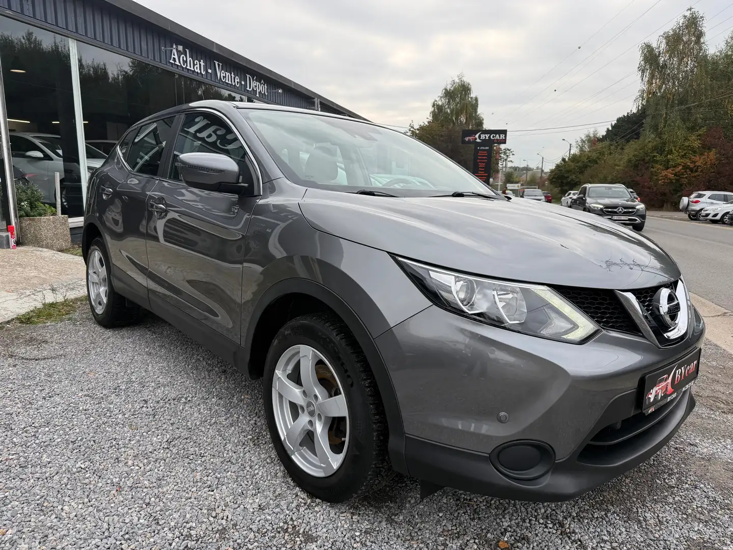 Nissan Qashqai 1.2 *GARANTIE 2 ANS* BLUETHOOT Gris - 2