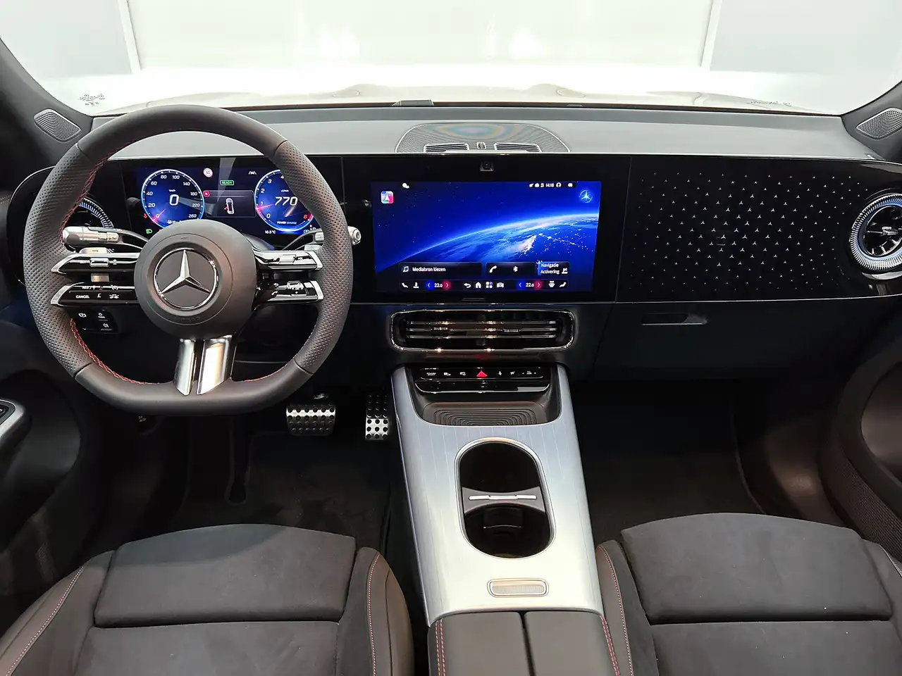 Mercedes-Benz GLB 2026