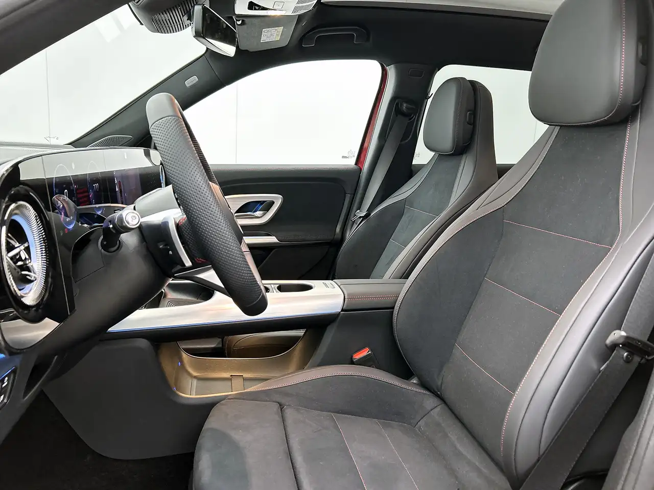 Mercedes-Benz GLB 2026