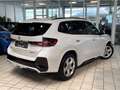 BMW X1 sDrive18iA M Sport Pano H/K HUD LCProf PA+ Aktivsi Weiß - thumbnail 2