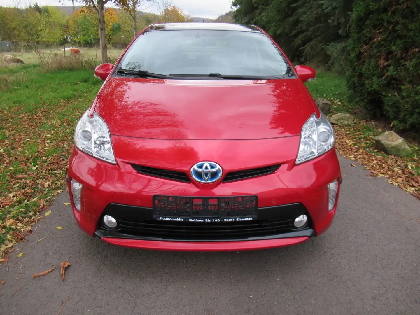 Toyota Prius 1.8 Life Hybrid 2.Hd/Kamera/HeadUp/Navi... Rojo - 2