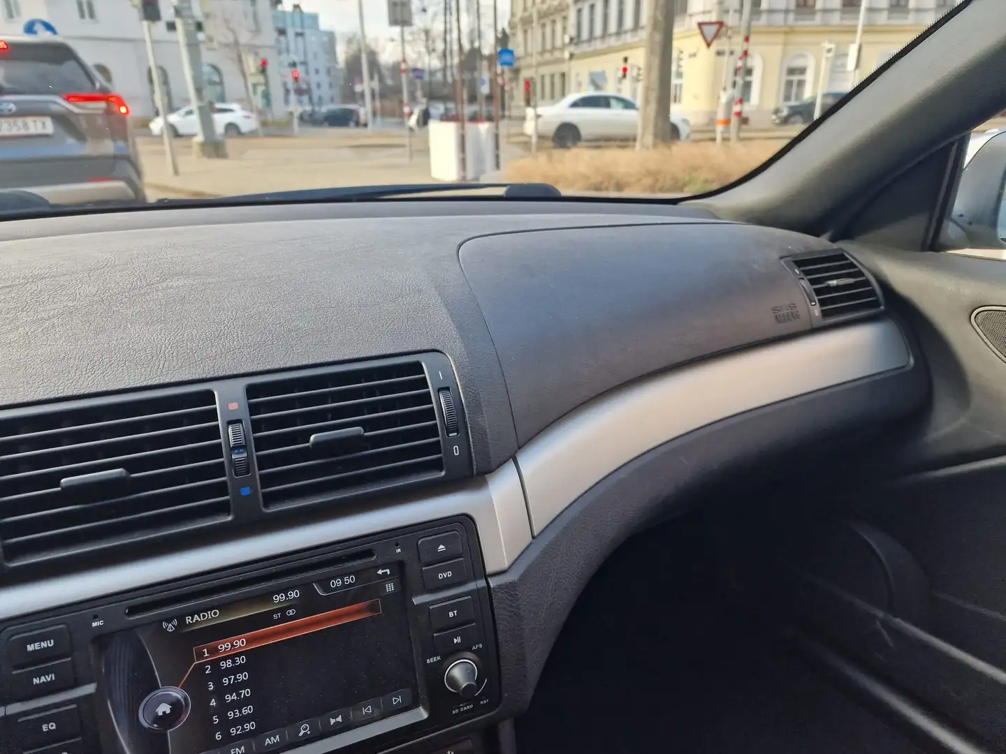 BMW 318 318Ci+Cabrio+Österreich-Paket Grau - 2