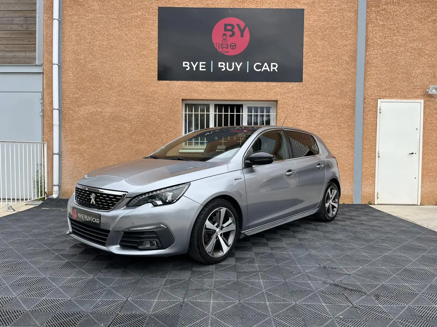 Peugeot 308 1.6 BlueHDi - 120 - EAT6  GT Line - Garantie 12 mois Gris - 1
