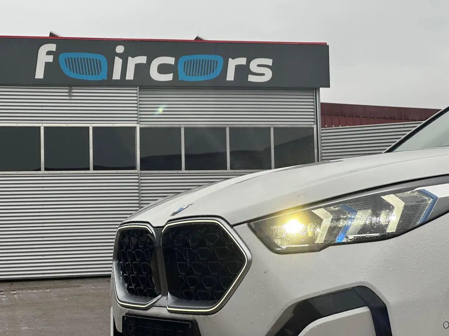 BMW X2 *GLOWNIERE*HUD*360cam*AUGMENTED-REALITY* Blanc - 1