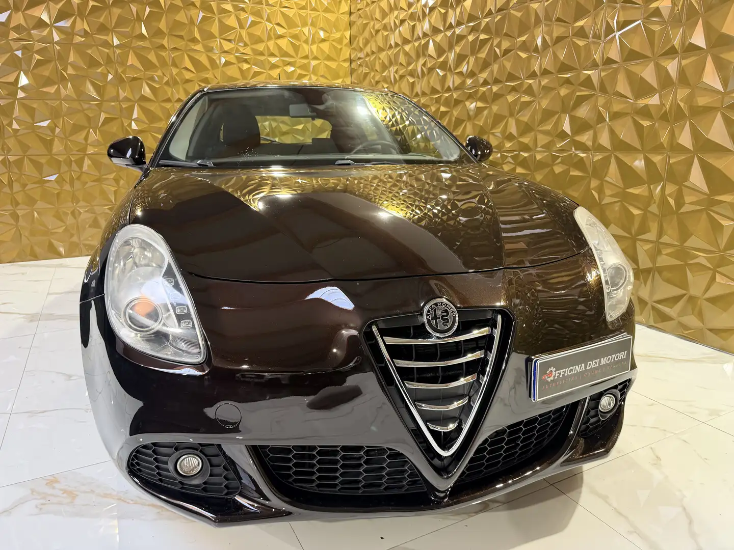 Alfa Romeo Giulietta Giulietta III 1.6 jtdm(2) Distinctive Zwart - 2