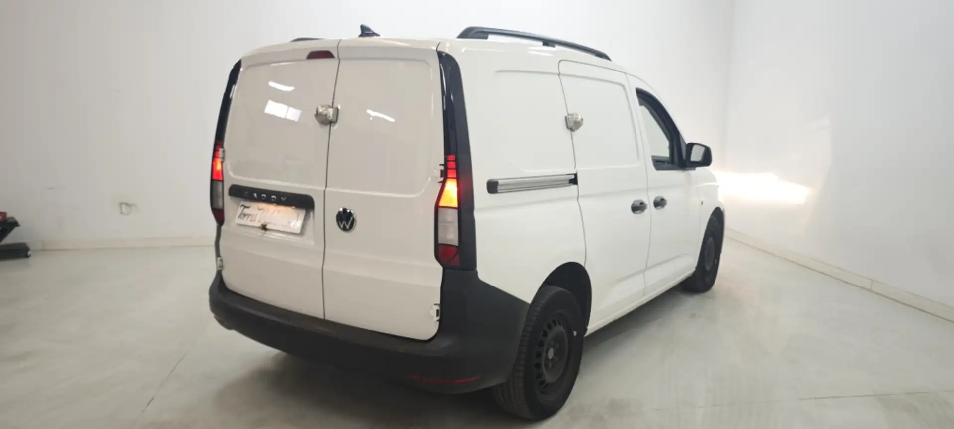 Volkswagen Caddy Cargo Furgón 2.0TDI 75kW Blanco - 2