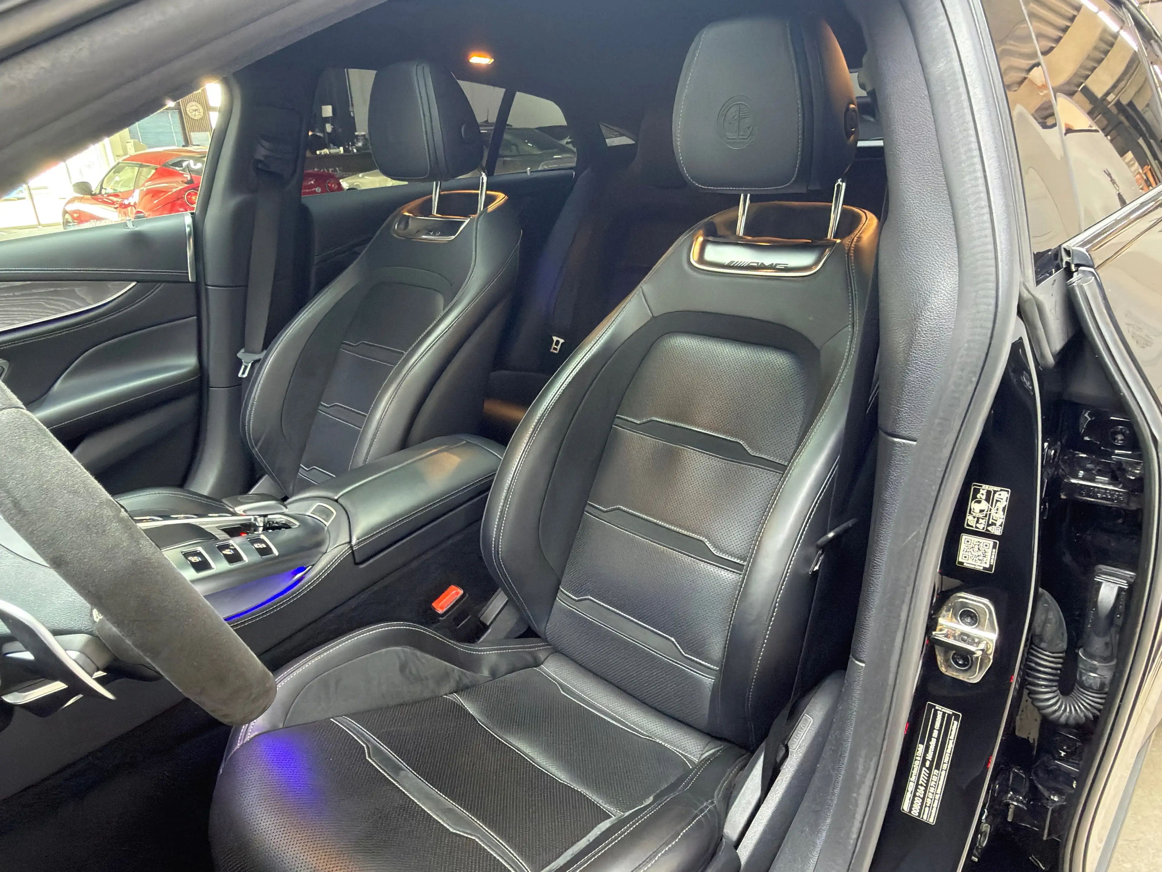 Mercedes-Benz AMG GT 63S 4Matic+ Pano, HUD, Softclose, Burmester, Sport AGA, Junge Sterne Garantie, — photo 15
