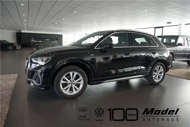 Audi Q3 40 TFSI quattro S line | MMI Navi | Matrix