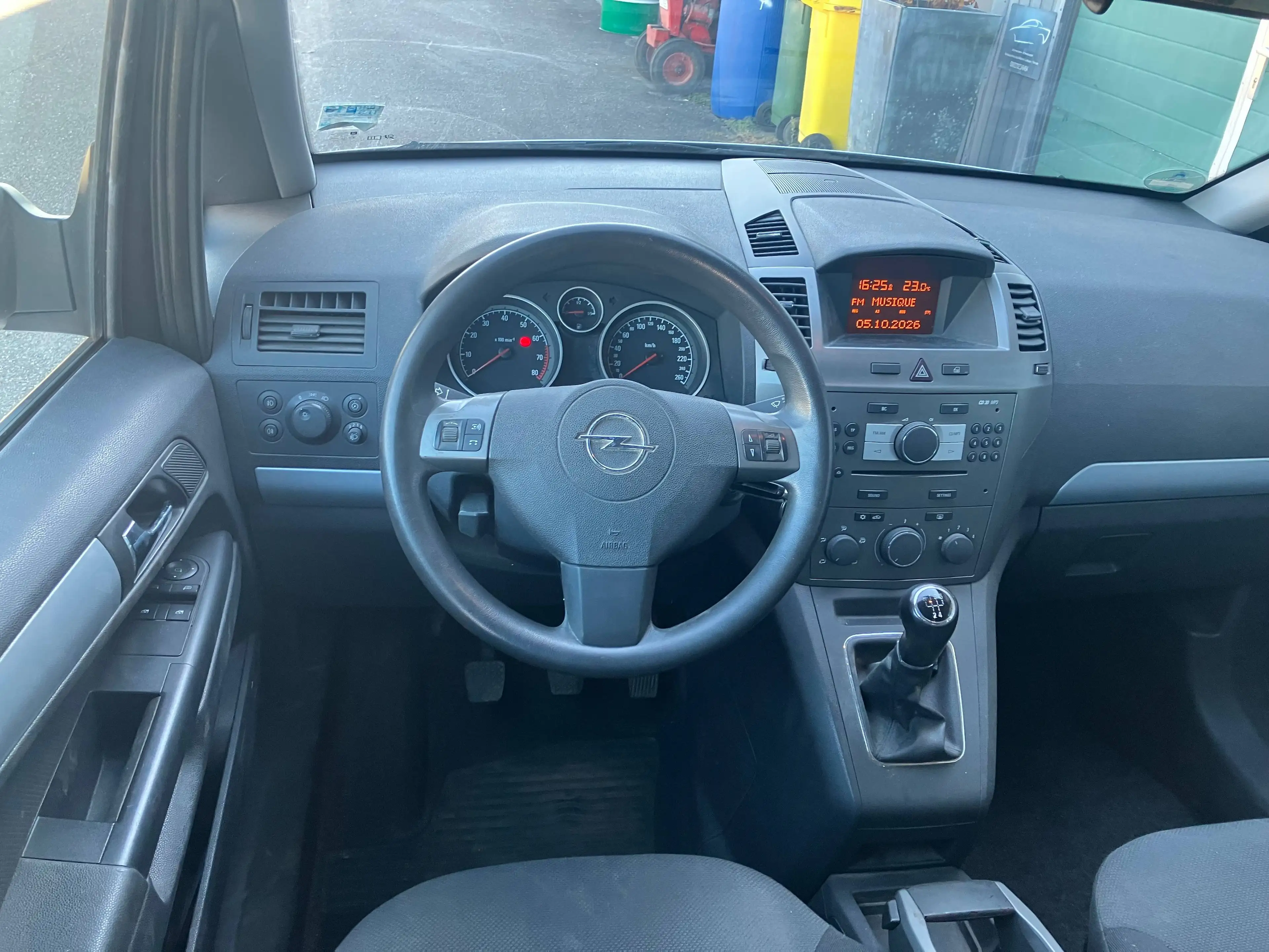 Opel Zafira 1.6 Edition Klima 7-Sitzer AHK Zahnriemen Neu — photo 10