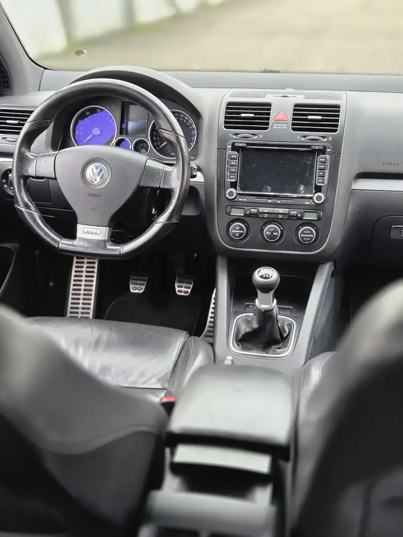 Volkswagen Golf GTI 2.0 T 16S FSI 200 - 2