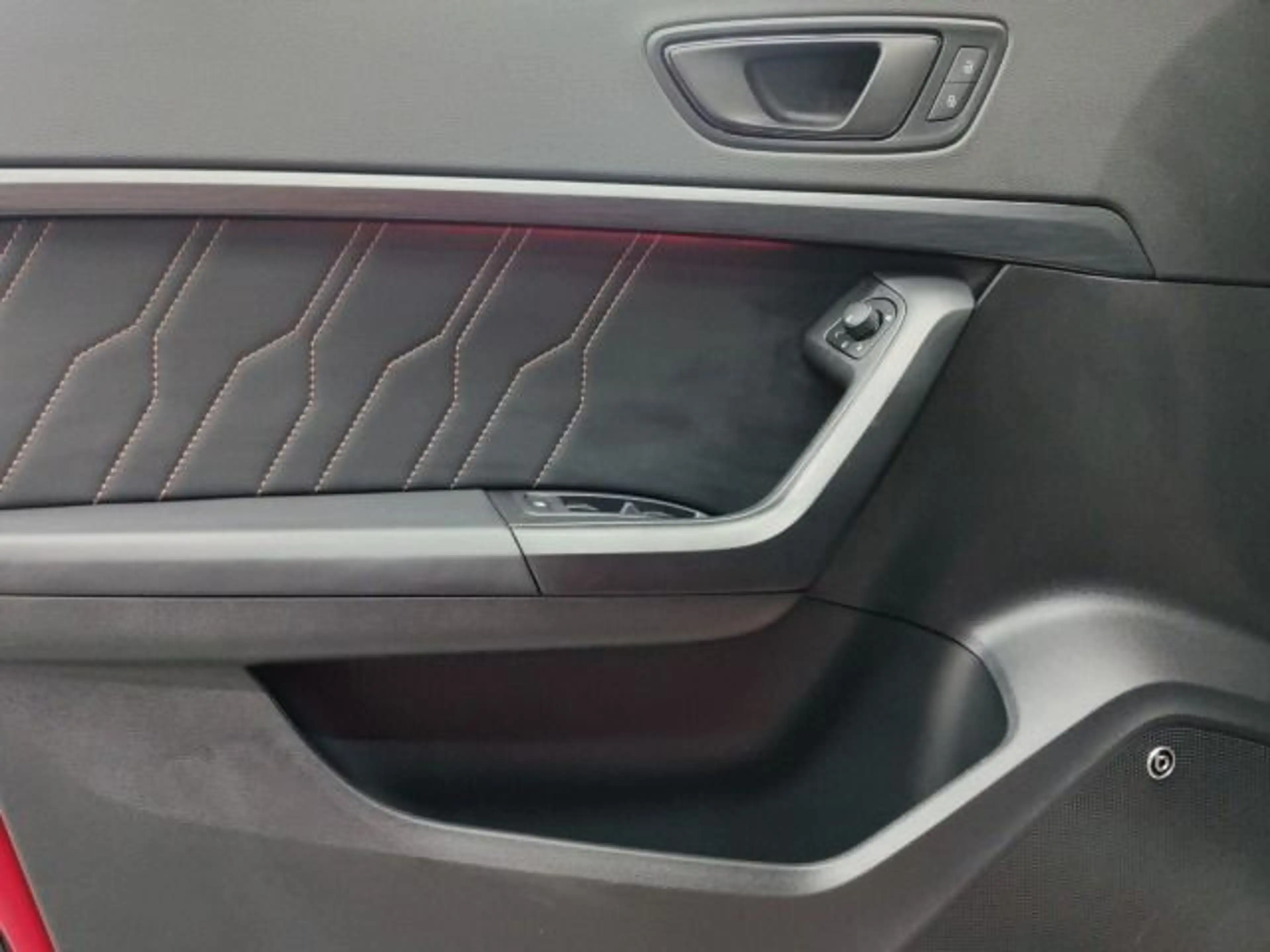 CUPRA Ateca 2.0 TSI DSG 4D PANO BEATS KAMERA DCC — photo 8