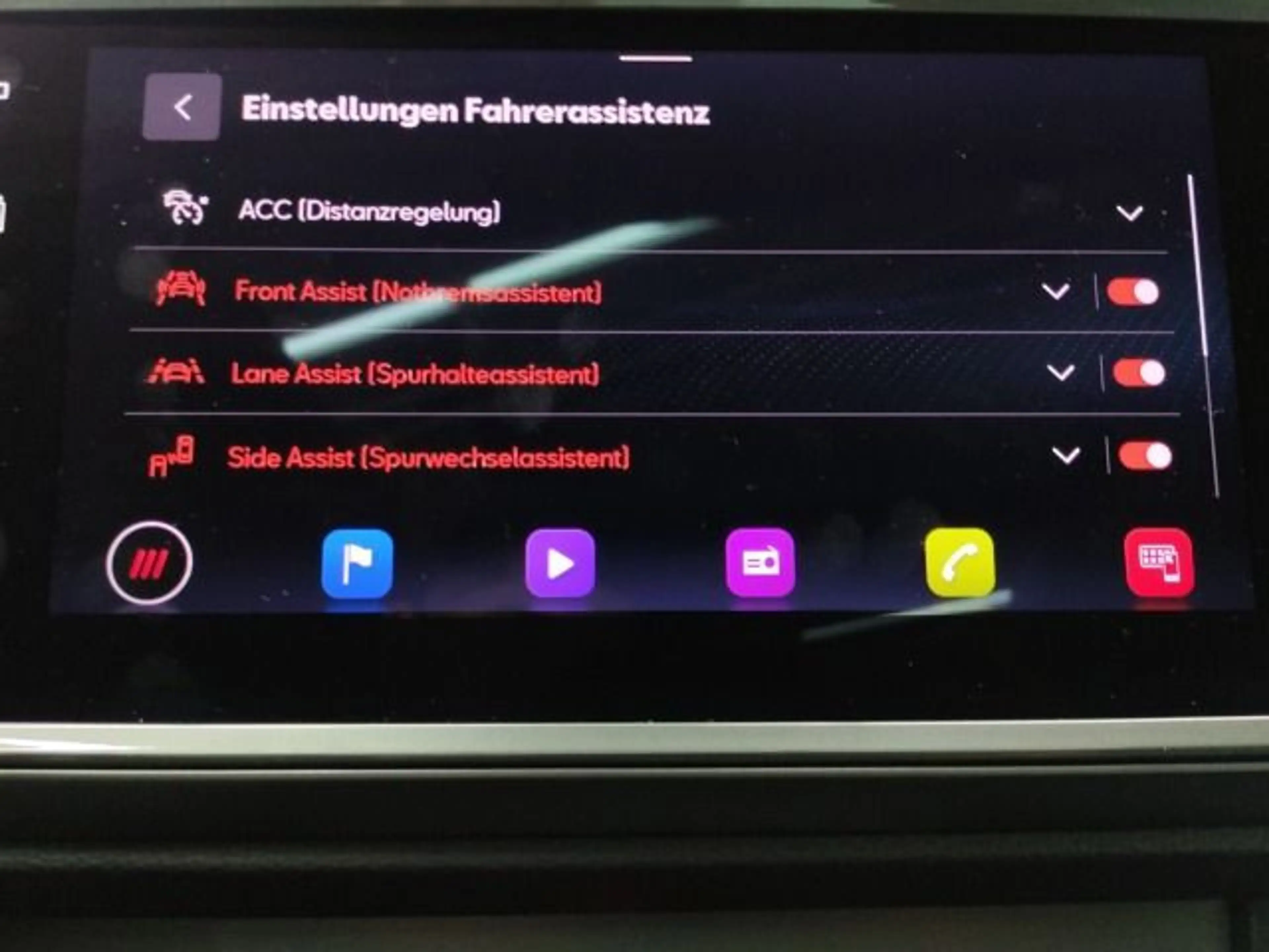 CUPRA Ateca 2.0 TSI DSG 4D PANO BEATS KAMERA DCC — photo 12