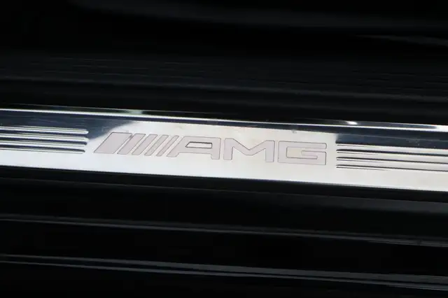 Mercedes-Benz C Class view 14