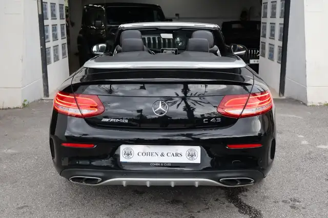 Mercedes-Benz C Class view 8