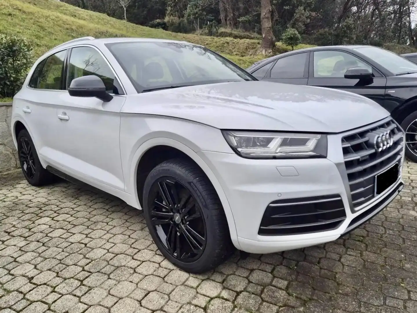 Audi Q5 2.0 tdi 190cv s-tronic quattro Bianco - 2