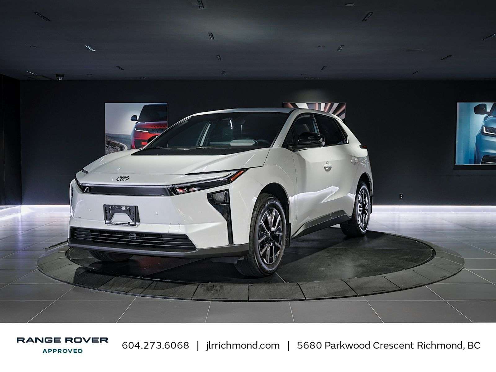 2026 Toyota bZ XLE | FWD | Navigation | Heated Seats | Heated Ste