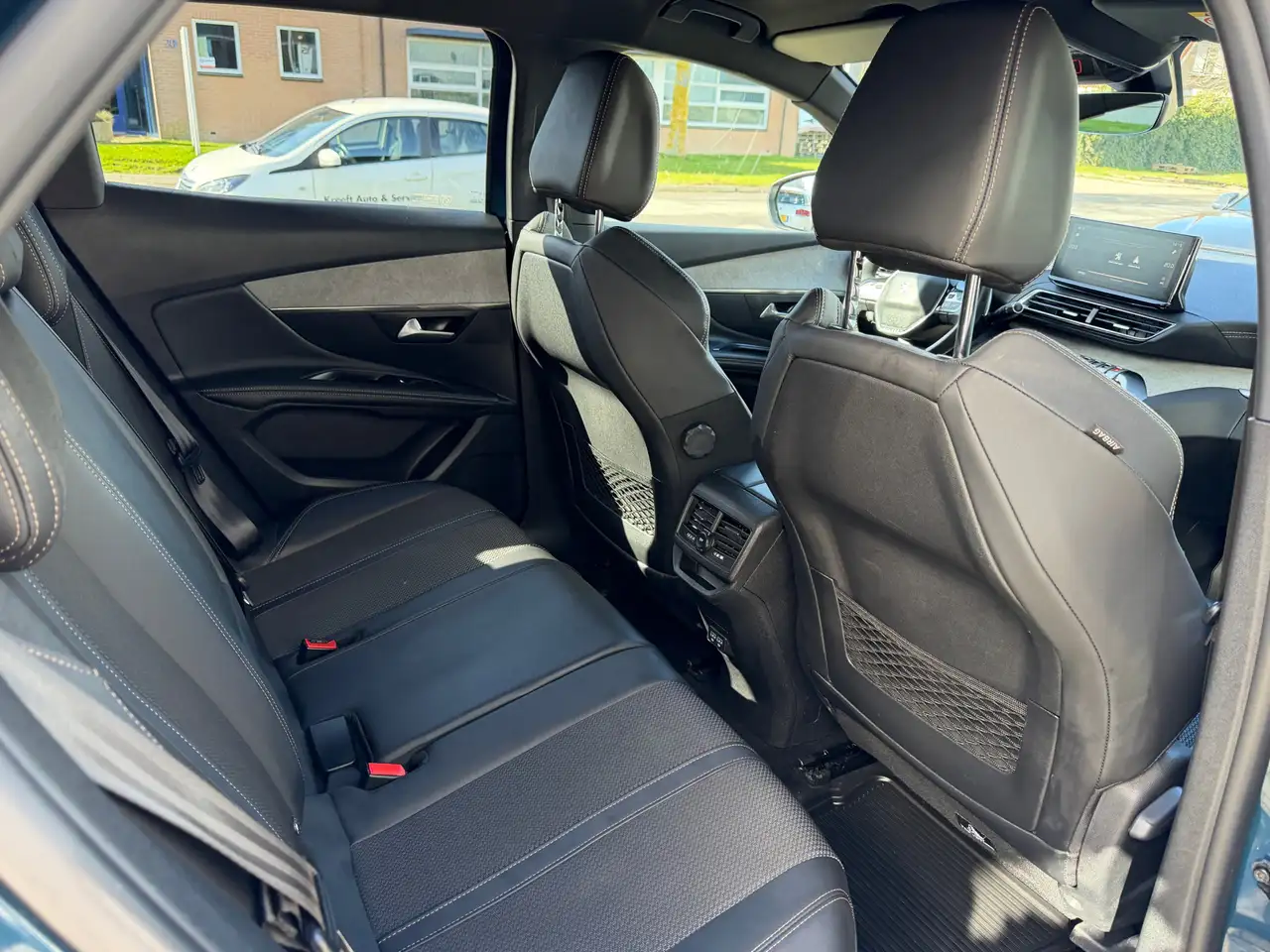 Peugeot 3008 1.2 PureTech GT Trekhaak | Camera | Automaat | 20