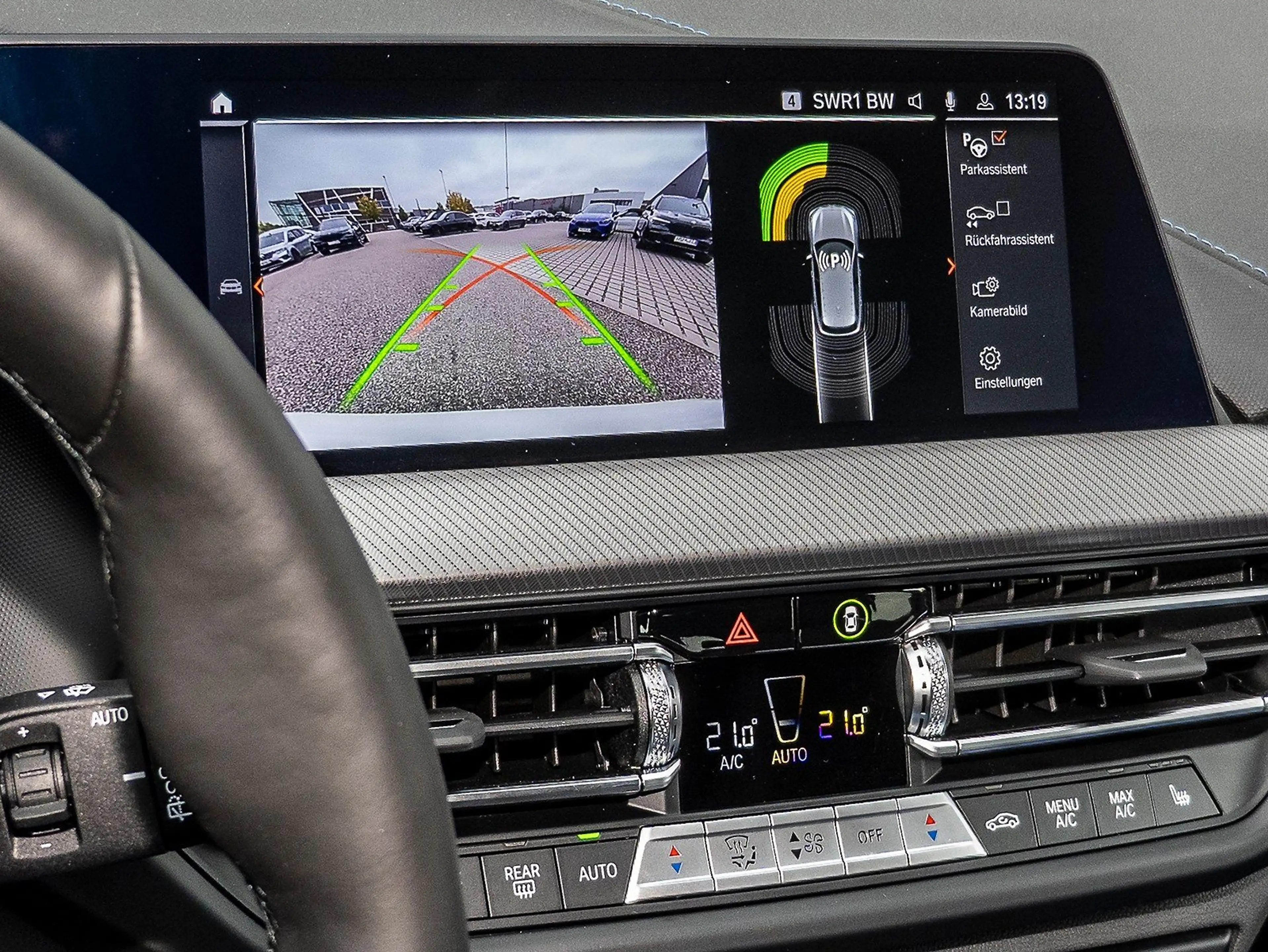BMW 118 i 5-Tür. M Sportpaket LED Kamera DAB 1VB — photo 8