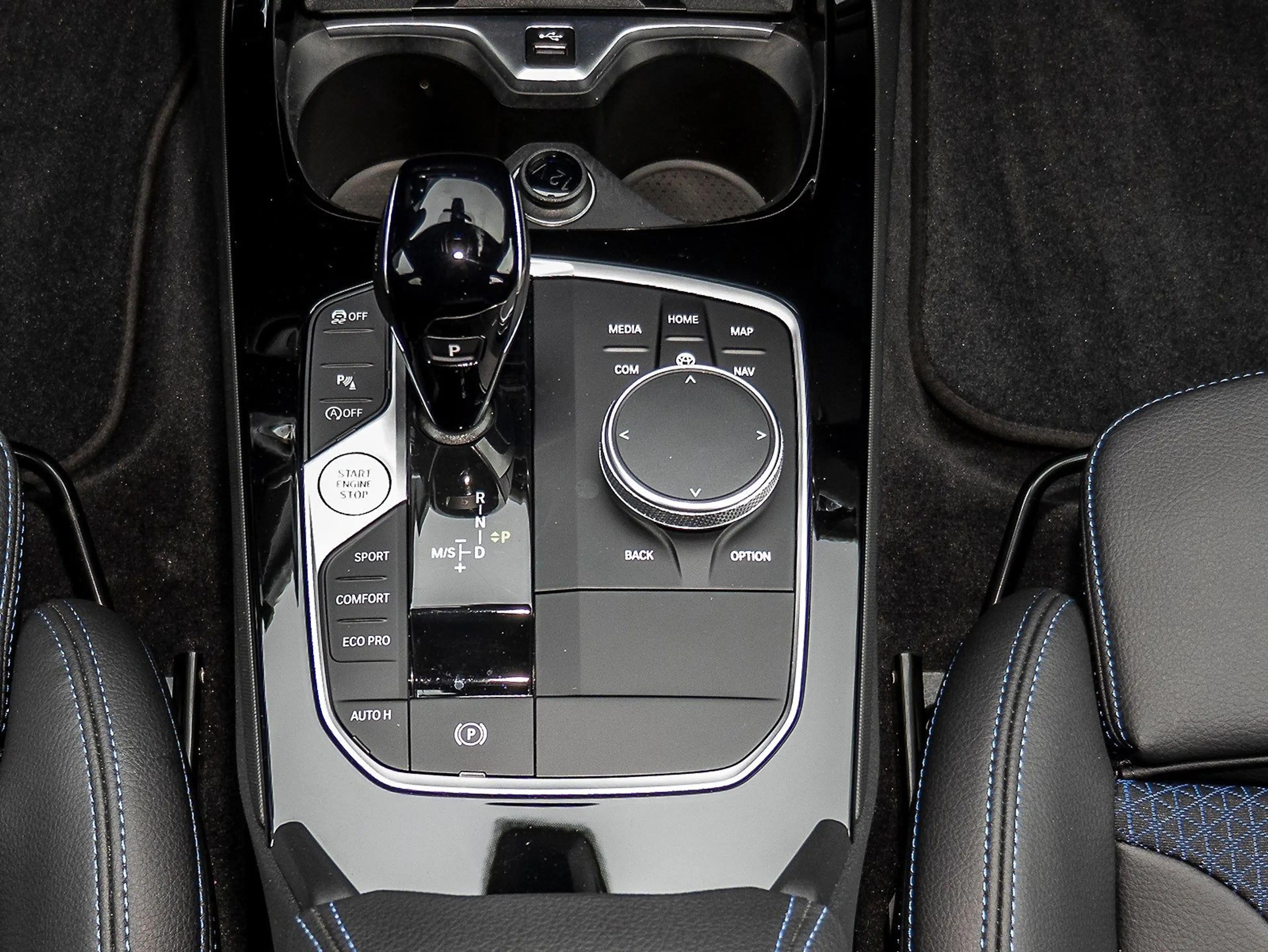 BMW 118 i 5-Tür. M Sportpaket LED Kamera DAB 1VB — photo 10