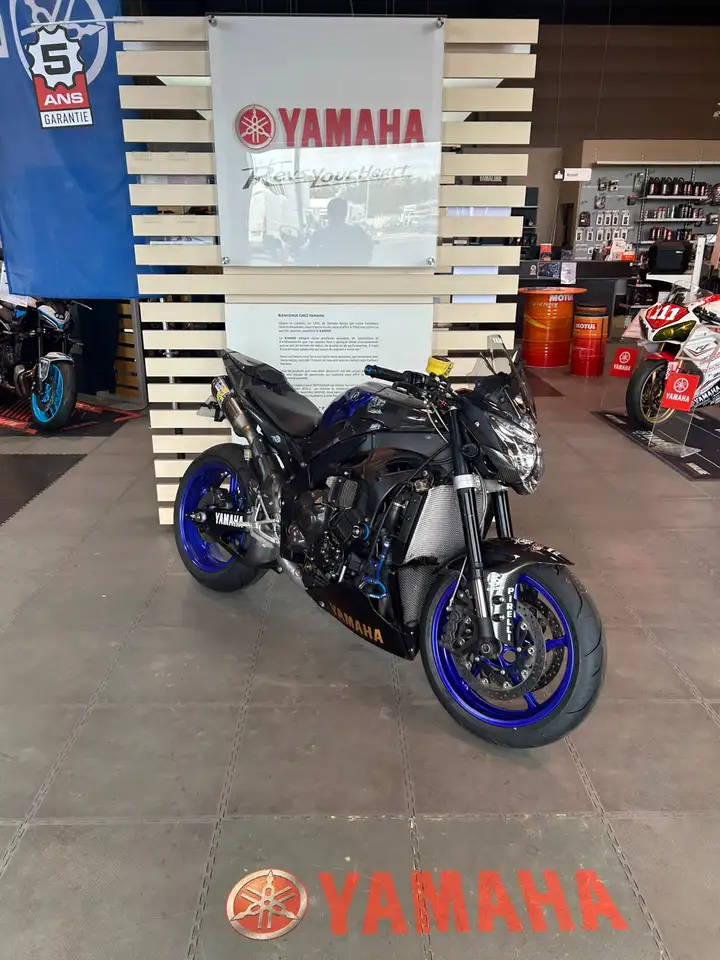 Yamaha YZF 1000
