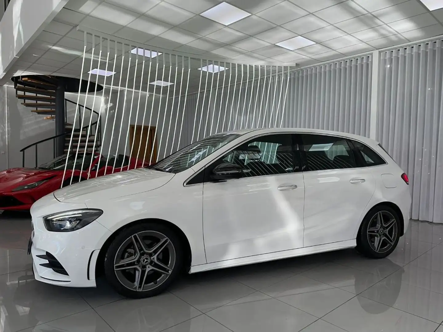 Mercedes-Benz B 200 200d Blanco - 2