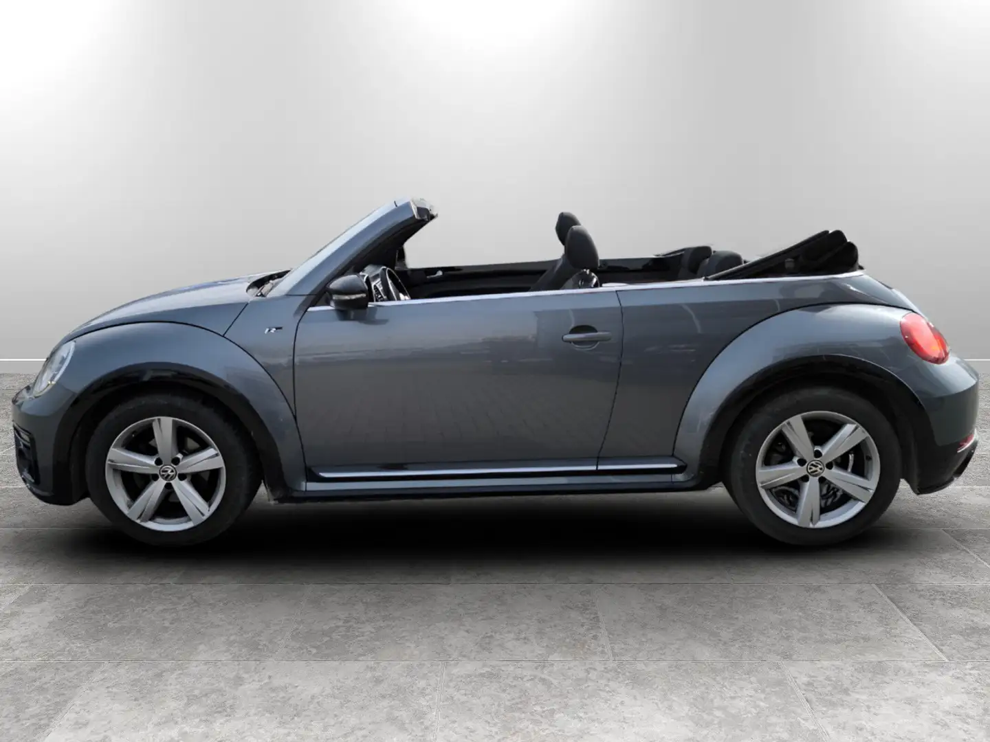 Volkswagen Maggiolino Cabrio 2.0 tdi Sport 150cv Grigio - 2