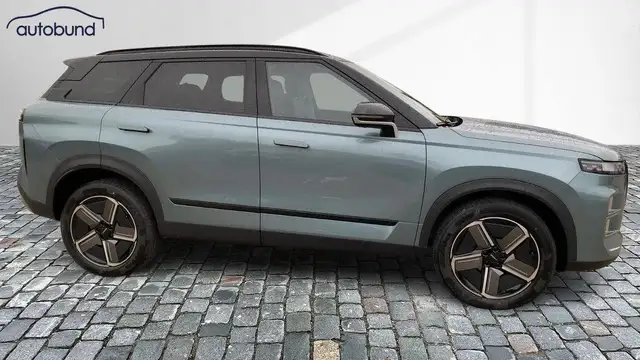Jaecoo J7 view 4
